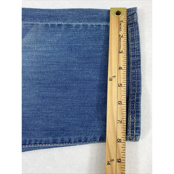 Levis 529 Capri Jeans Womens Size 10 Medium Wash Denim Stretch NWT - Picture 11 of 13